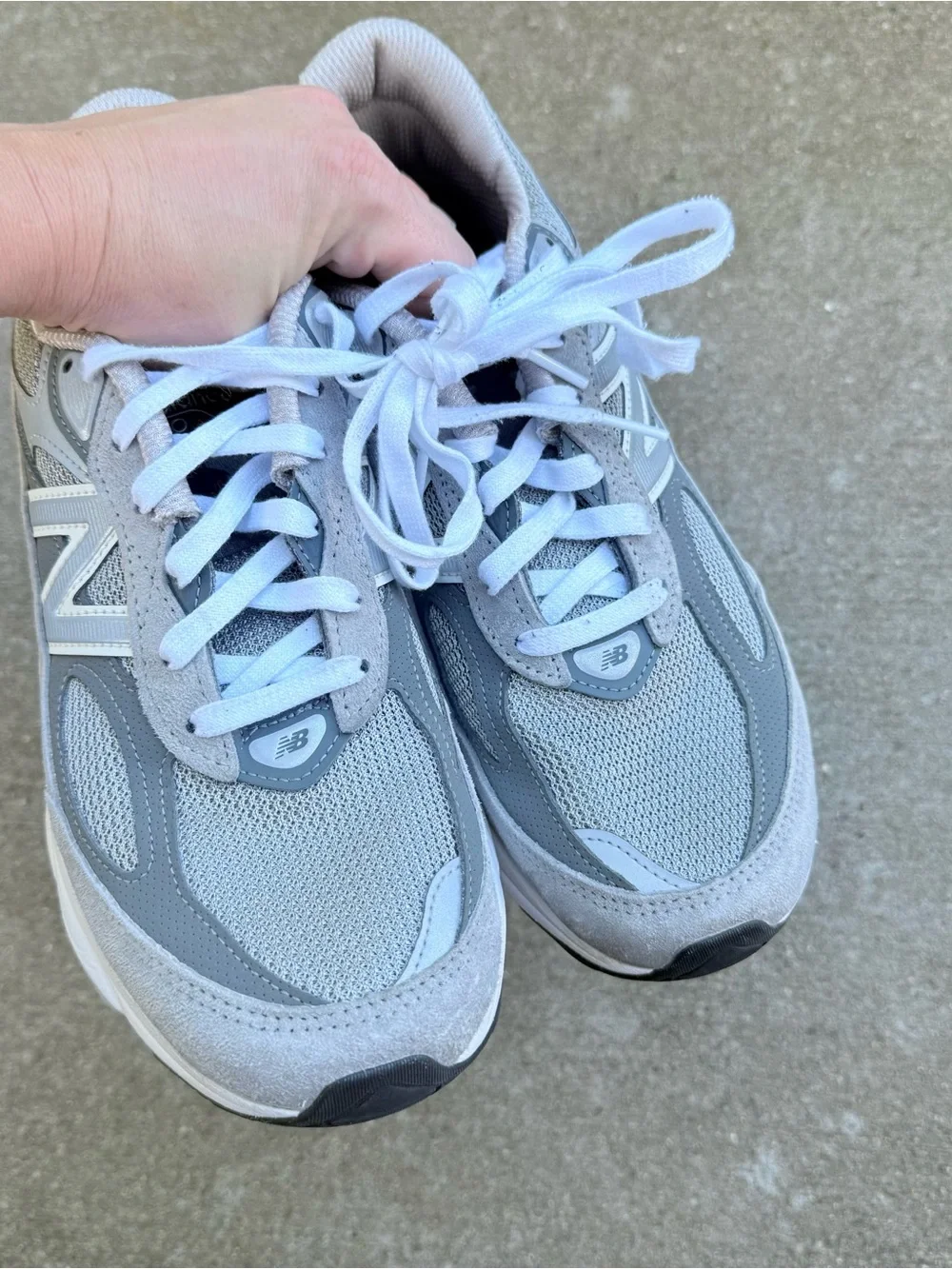 New Balance Made in USA 990v6 Men’s Lifestyle Tennis Shoes size 9.5B (narrow)